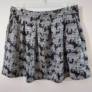 Aeropostale  lightweight pleated skirt size medium. Adorable elephant design
